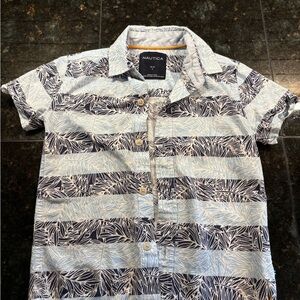 Nautica Blue and White Casual Button Down Shirt NWOT!
